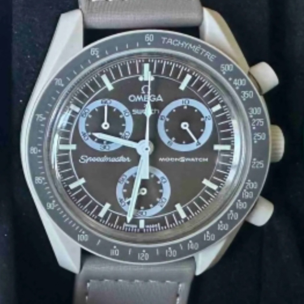 Omega Speedmaster MoonSwatch - Black and Gray